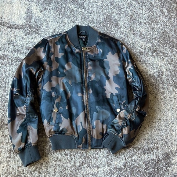 Topshop Jackets & Blazers - Camouflage Puffy Jacket